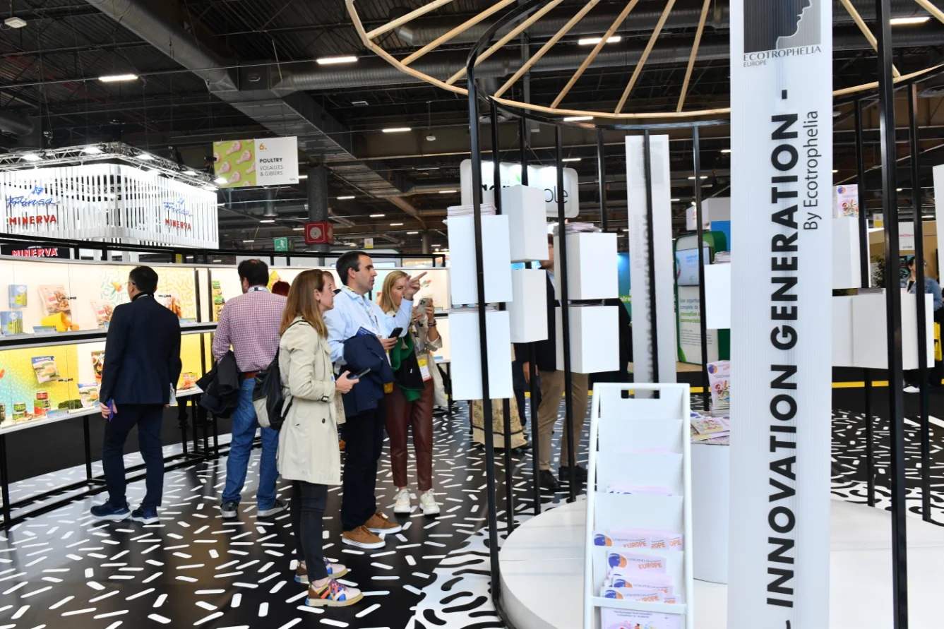 Area khusus SIAL Innovation yang menampilkan tren makanan terbaru di JIExpo